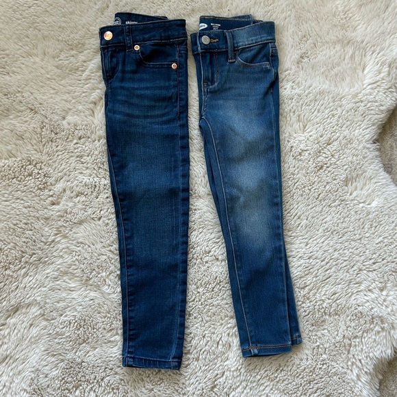 Girls size 5 jeans/ jeggings - Picture 2 of 8